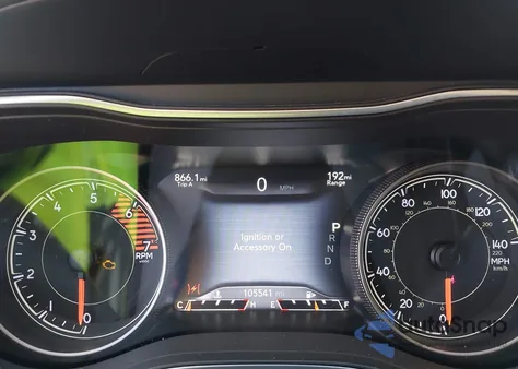 2019 Jeep Cherokee Overland 4X4 из США, поврежденный, VIN 1C4PJMJN1KD123900